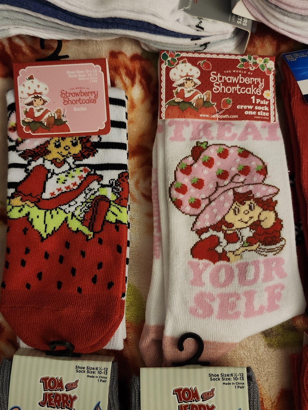 Assorted Character Crew Socks Pack - Multicolor - Picture 4 of 10
